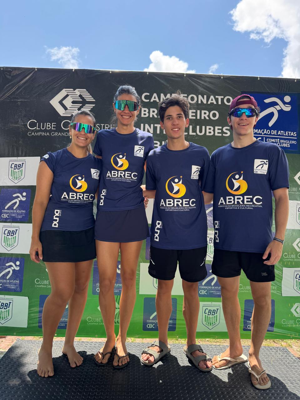 ABREC se destaca no pódio e na base durante o Circuito Brasileiro de Beach Tennis